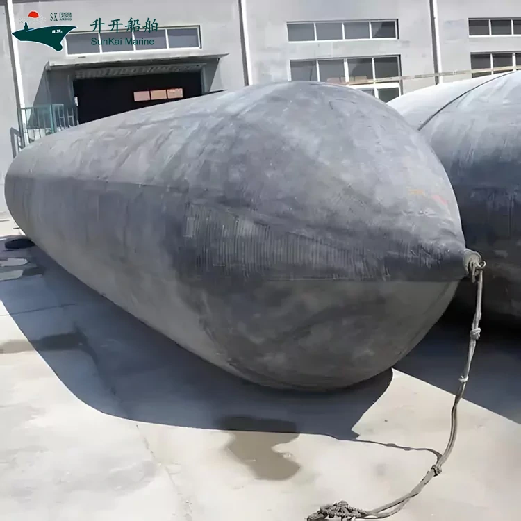 Que sont les airbags gonflables en caoutchouc et comment améliorent-ils les opérations maritimes ?