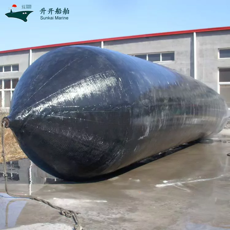 Fabrication de précision et savoir-faire au service de la sécurité maritime : Qingdao SunKai Marine progresse régulièrement dans la production de masse d'airbags marins en caoutchouc